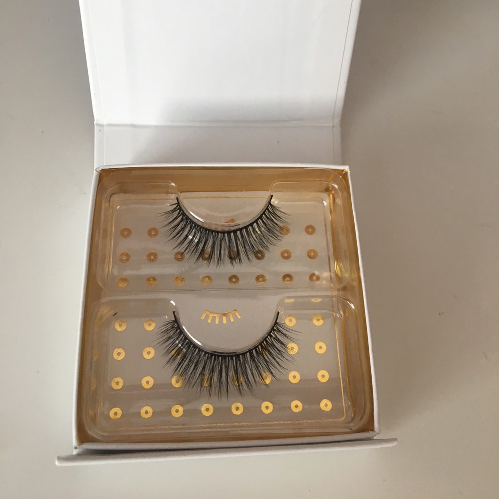 New Battington Lashes